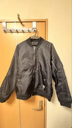 ブラック MA-1 フライトジャケット