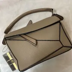 Item thumbnail for item 20e3ffa0-89c1-4ff9-8831-610798779731