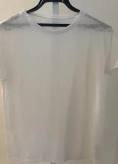 ホワイト Tシャツ