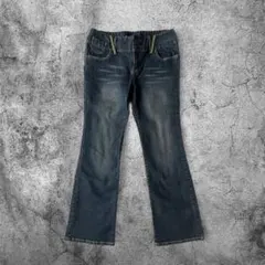 Item thumbnail for item 0aae1431-eb3c-41ca-b2ca-e54e76bd7d19