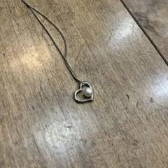 ハート型シルバーネックレス パール付き