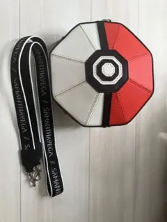 美品　サマンサベガ　ポケモン　ウェストポーチ　黒　モンスターボール柄 美品サマンサベガポケモンウェストポーチ黒モンスターボール柄