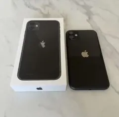Apple iPhone 11 ブラック 本体