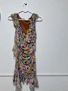 ZARA ミニワンピース　花柄