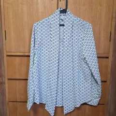 タイムセール！チェーンパターン ボウタイ長袖シャツ ホワイト/ブラック