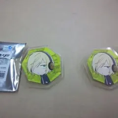 ユーリ!!! on ICE　YOI ユーリオンアイス 　ユリオ　 アクリルバッジ