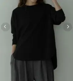 アーバンリサーチ　カットジョーゼットプルオーバー　 ブラック