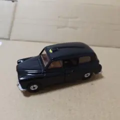 ミニカー 時計付き レア 黒 ロンドン タクシー 美品 - メルカリ