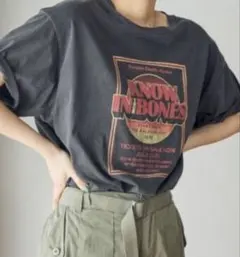Ungrid KNOW IN YOUR BONES ヴィンテージ風 Tシャツのサムネイル