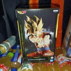 】超サイヤ人孫悟空フィギュア