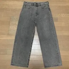 ジーユー.バギージーンズ.32.グレーのサムネイル