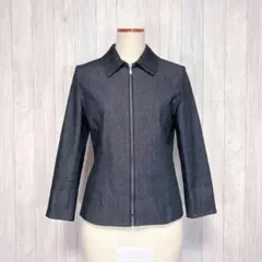 Item thumbnail for item eace78d7-b40a-4abd-8a43-cee0b36659e3