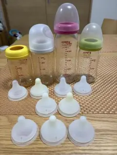 Pigeon 哺乳瓶セット 4本と乳首9個　おしゃぶり1個