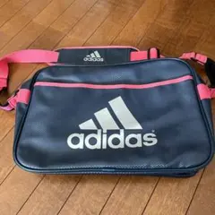 adidas ショルダーバッグ ネイビー/ピンク