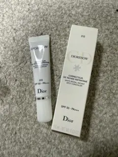 Dior DIORSNOW SPF 50 PA+++ 010 ディオールのサムネイル