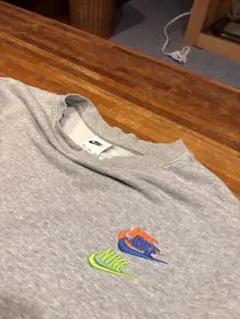 NIKE マルチロゴ スウェット グレーのサムネイル
