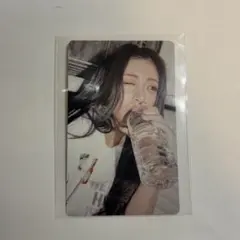 LE SSERAFIM ユンジン　HOT weverse特典