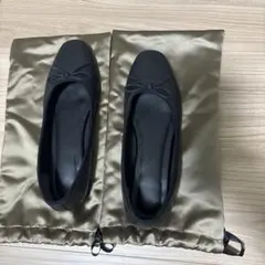 HIMIKO 黒 フラットシューズ 収納袋付き