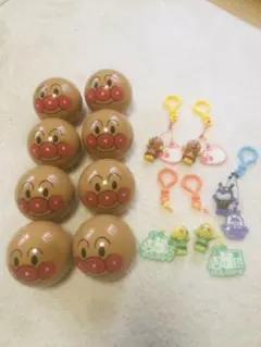 アンパンマン ガラポン　ガチャポン　ネームプレートキーホルダー