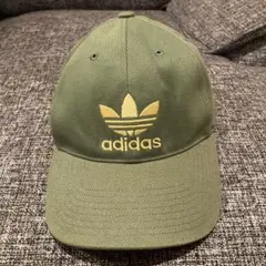 adidas オリーブ色 キャップ 未使用タグ付き 新品