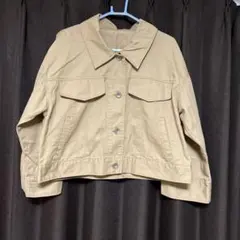 レディース　ベージュ ショート丈ジャケット　サイズ　L