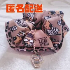 サンリオ　ハローキティ　日焼けキティ　チャーム付き　チャーム　シュシュ