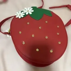 Chalmiere いちごショルダーバッグ 赤 - メルカリ