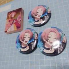 エイトリ 夏焼千弥 缶バッジ バッジ ④ 18TRIP Cassette #01~05』カセットイラストグッズ発売決定！ | 【公式