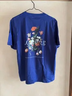 UNIQLO LOUVREコラボ フラワープリント Tシャツ