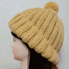 イエロー ポンポン付き ニット帽 手編み 編み物 なないろ彩色