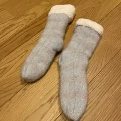 モコモコ靴下