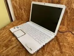 東芝　TOSHIBA　dynabook　T552/58HWS　ジャンク品のサムネイル