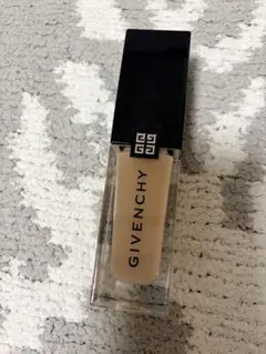 GIVENCHY リキッドファンデのサムネイル
