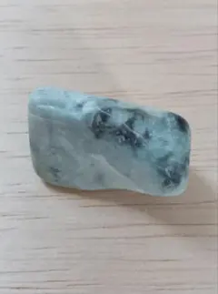 国産　糸魚川翡翠　27g　原石