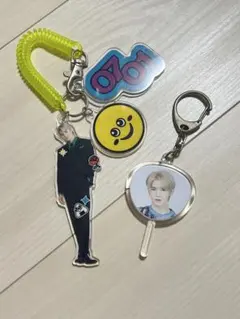 NCT 127 テヨン アクリル キーホルダー - メルカリ