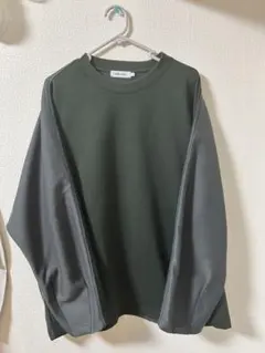 NIKO AND... ダークグリーン 長袖トレーナー