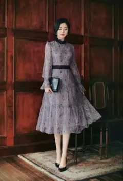 【美品】パーティードレス　レース　花柄