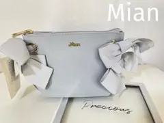 お値下げ！MIAN ＊Mian＊新品未使用＊化粧ポーチ＊人気リボンポーチ＊ミアンのサムネイル