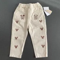 Item thumbnail for item f56fabb3-d62e-484e-a48e-637e5b82fc8e