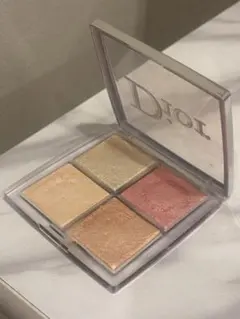 Dior ディオール バックステージ フェイス グロウパレット 004