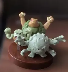 ポケモンフィギュア 立体図鑑 イシツブテ ゴローン ゴローニャ