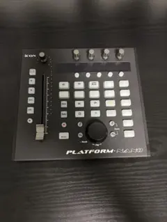 Intech Studio GRID PBF4 難あり MIDIコントローラ - メルカリ