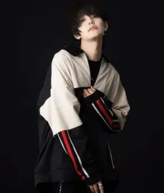 【美品】ADRER ラインスリーブトラックジャケット　Sサイズ