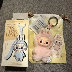 ラブブ PIN FOR LOVE アルファベットぬいぐるみペンダント【G】