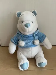 くまのプーさん　冬仕様　白　ぬいぐるみ
