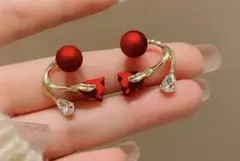 レッド 花モチーフ イヤリング