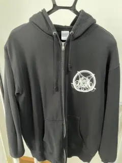 2025年最新】jiluka パーカーの人気アイテム - メルカリ