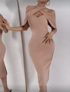 ベージュ オフショルダー タイトドレス