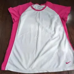 Nike DRI-FIT 半袖Tシャツ ホワイト/ピンク