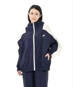 最終お値下げ♩New Balance マウンテンパーカー ネイビー S